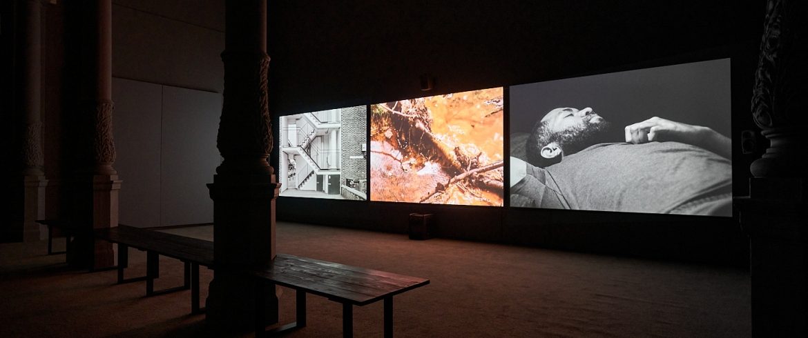 WEB SIZE 1440px 72dpi Leeds Art Gallery Jerwood NOV 2022 Rob Battersby 41 1170 490 c1